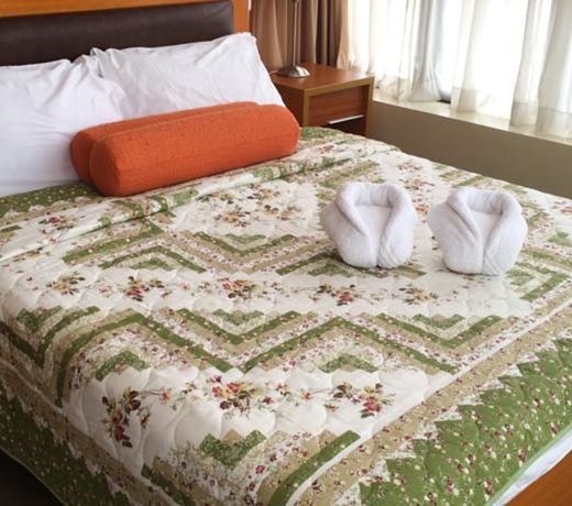 Capital O 719 Fuente Oro Business Suites