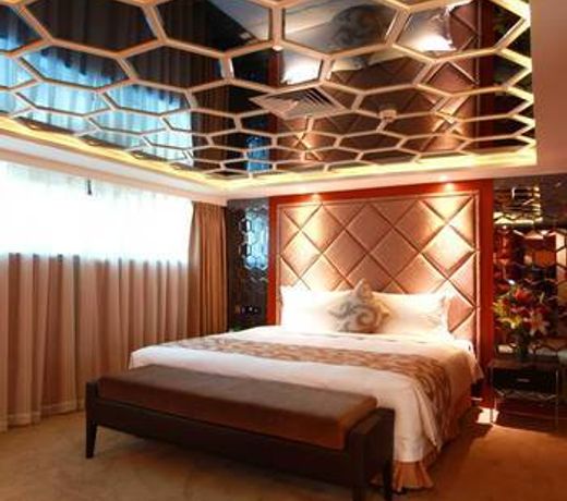 Yijia International Hotel