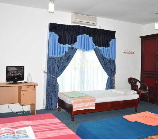 Pillaiyar Inn