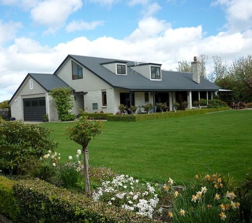 The Manor B&B