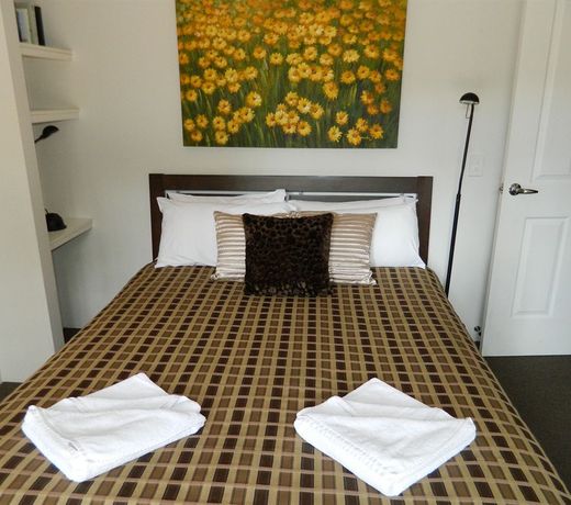 Margaret River Hideaway & Farmstay