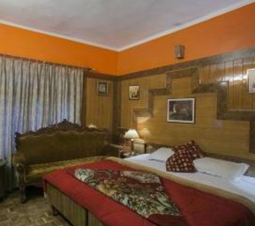 Hotel Ankur Plaza Deluxe