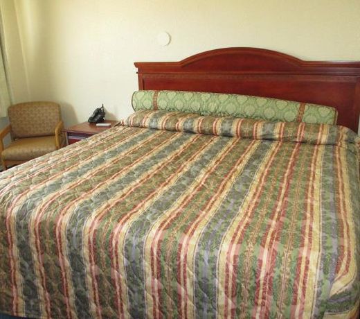 Carpet Inn