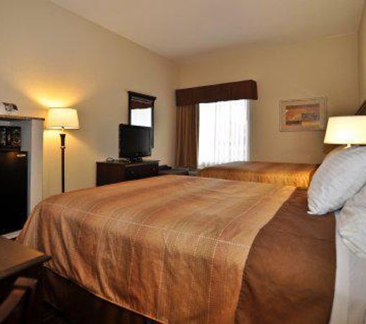 Days Inn by Wyndham North Mobile