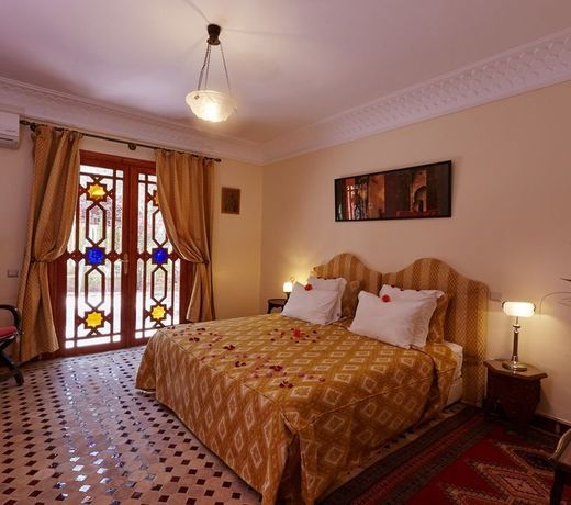 Dar Ayniwen Garden Hotel & Bird Zoo