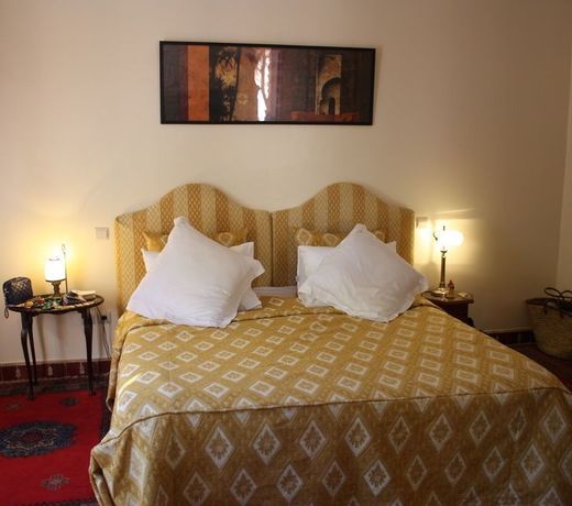Dar Ayniwen Garden Hotel & Bird Zoo