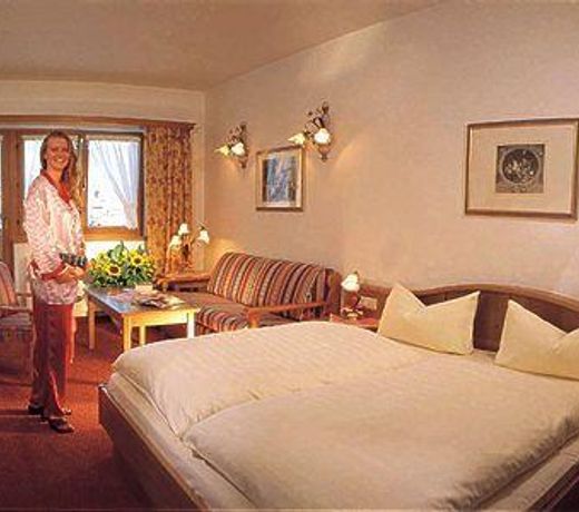 Lisi Family Hotel