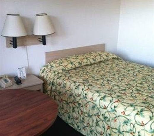 Extend-a-Suites - Tucson Airport