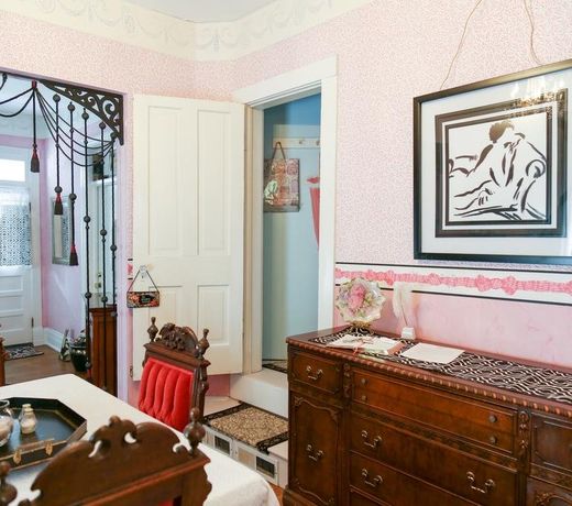 CHANTILLY LACE INN