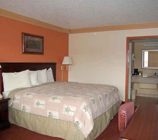 Executive Inn and Suites Springdale