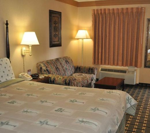 Executive Inn and Suites Springdale