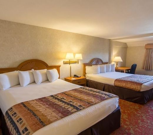 SureStay Plus Hotel by Best Western Bakersfield North