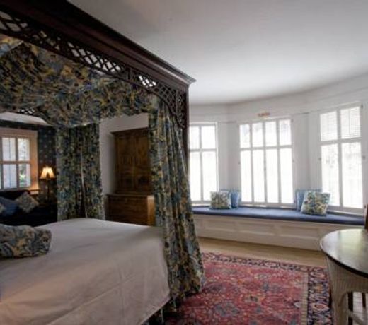 SEA VIEW INN