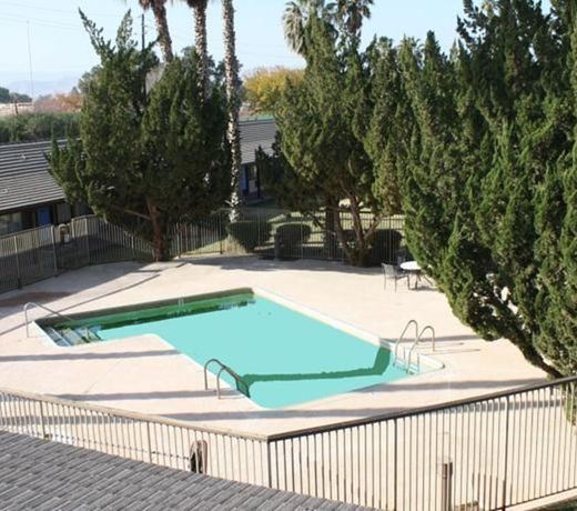 CAMBRIDGE INN MOTOR LODGE