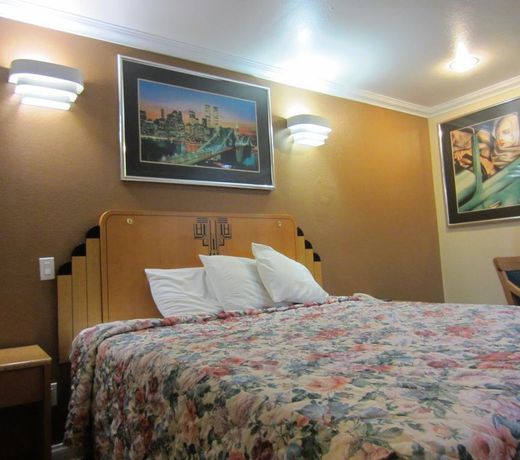 SUNRISE INN