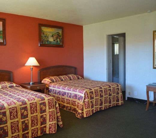 Mauna Loa Motel