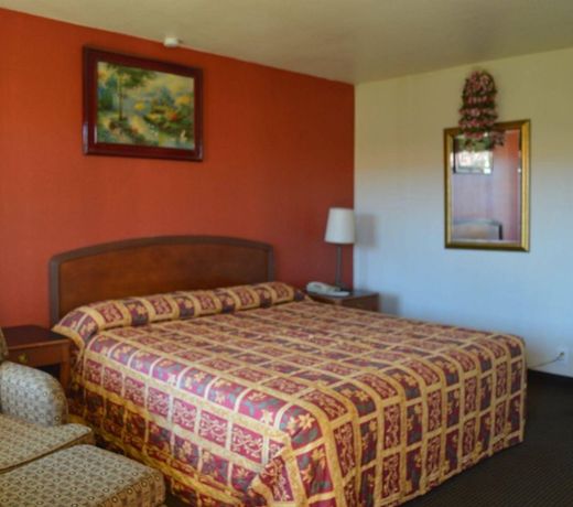 Mauna Loa Motel