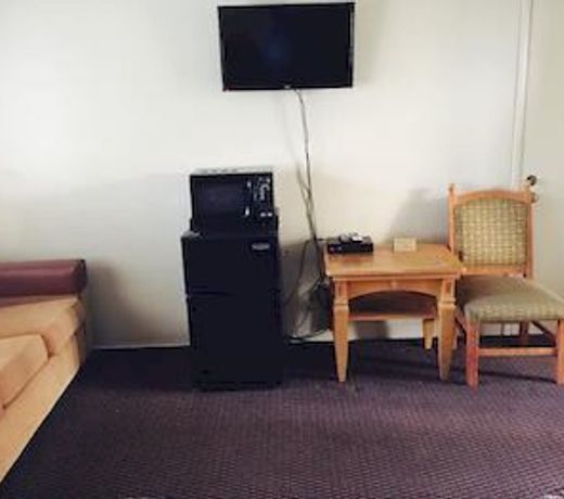 Palm Shadow Inn