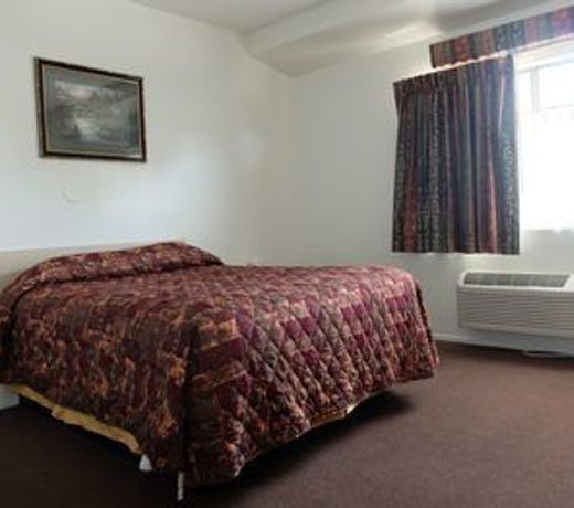 Jolly Roger Hotel