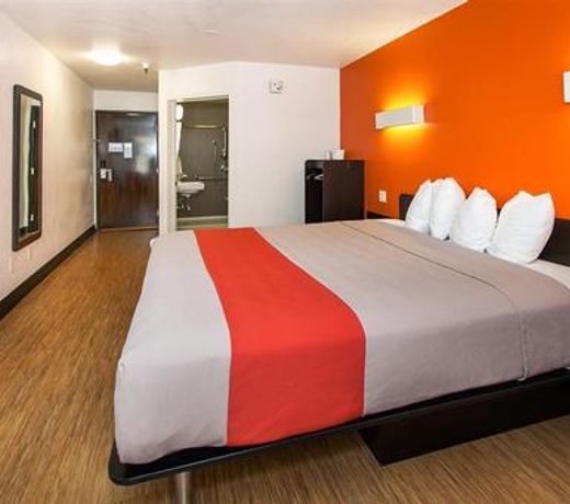 Motel 6 Hollywood