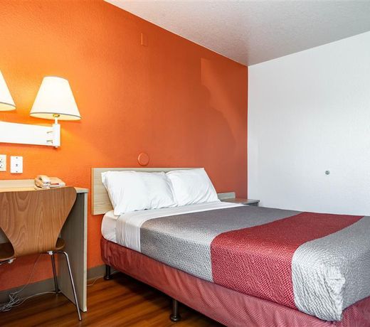 Motel 6-Palm Springs, CA - East - Palm Canyon