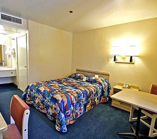 Motel 6-Salinas, CA - South - Monterey Area