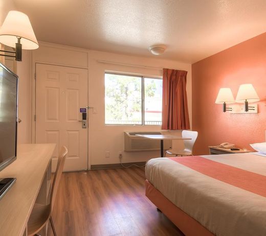 Motel 6-San Bernardino, CA - South