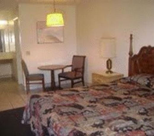 Sunpark Inn & Suites