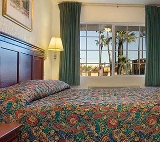 Orange Show Inn
