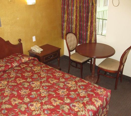 Sunshine Motel