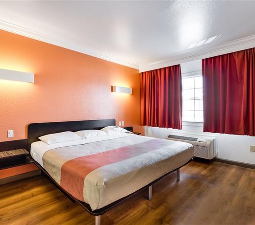 Motel 6-San Jose, CA - Convention Center