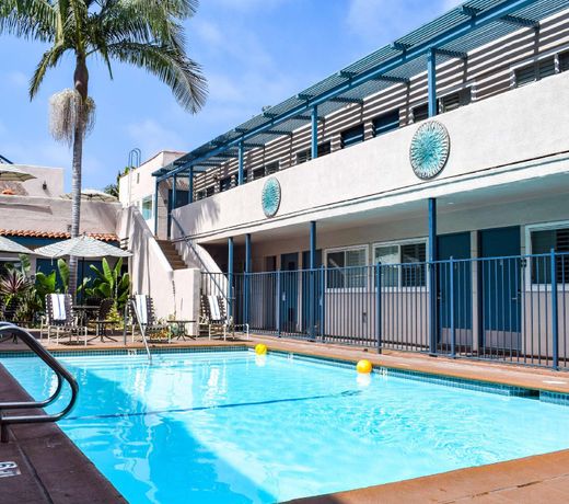 Beachside Inn