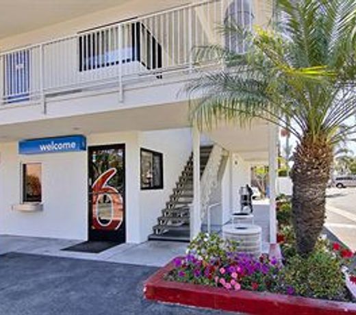 Motel 6-Santa Barbara, CA - State Street