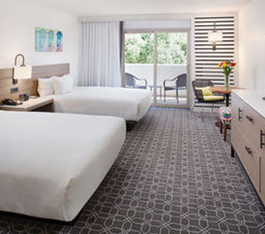 PARKSIDE INN