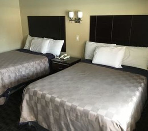 Del Amo Inn