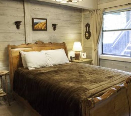 2 bedroom Condo in West Vail on the Gore Creek