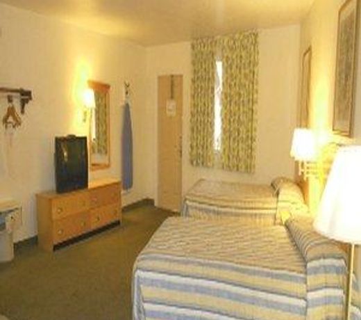 Sandals Inn