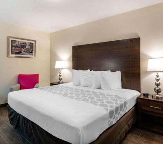 Rodeway Inn near Hollywood Beach