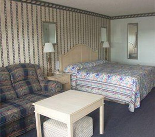 Deerwood Inn & Madison Campground