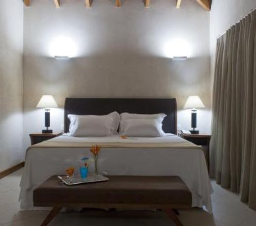Abayomi Hotel