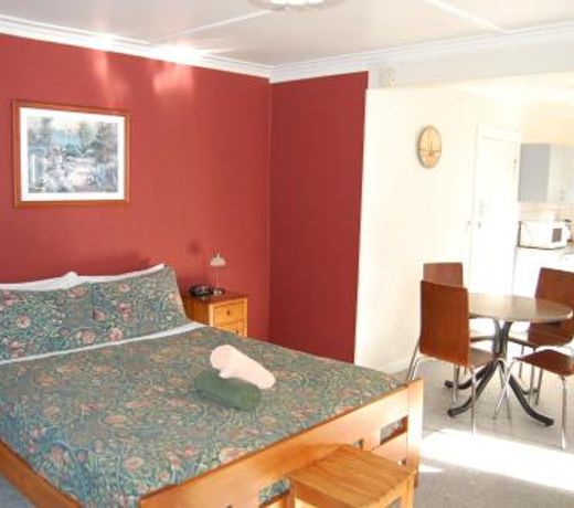 Queenstown Holiday Park & Motels Creeksyde