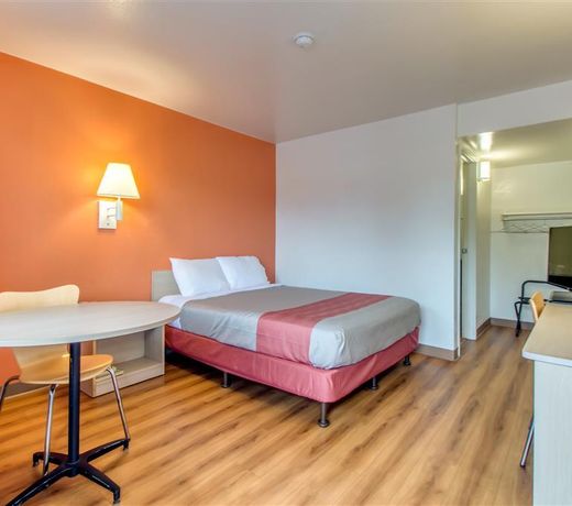 Motel 6-Venice, FL