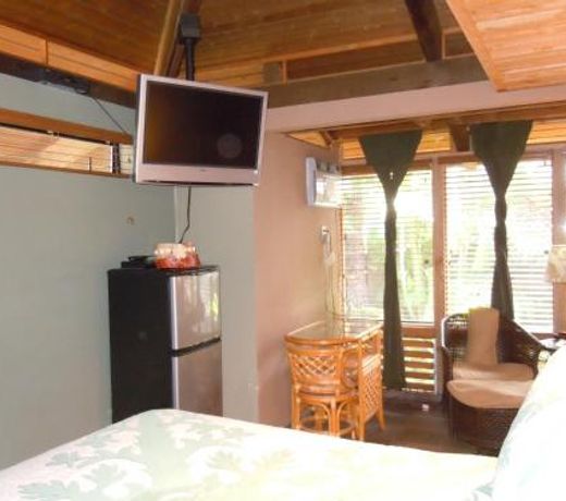 Maui What a Wonderful World Bed & Breakfast
