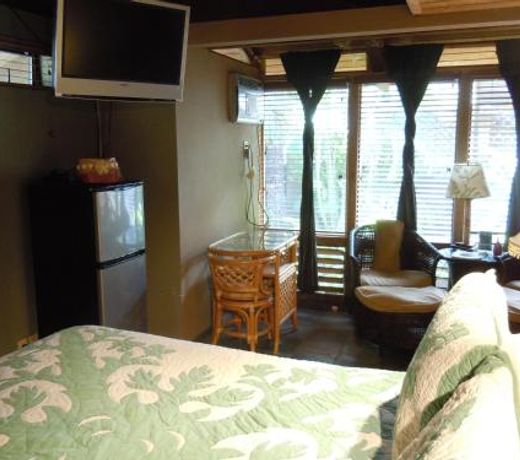 Maui What a Wonderful World Bed & Breakfast