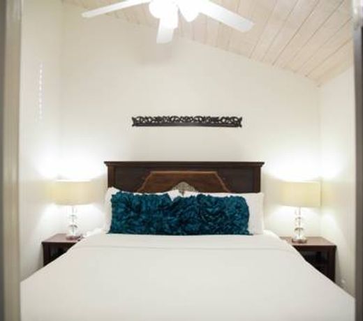 Paia Inn