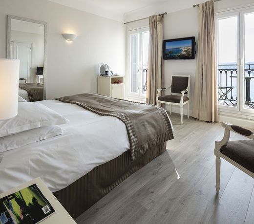 Hotel Suisse
