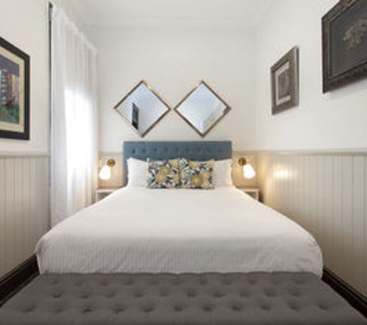 Cremorne Point Manor