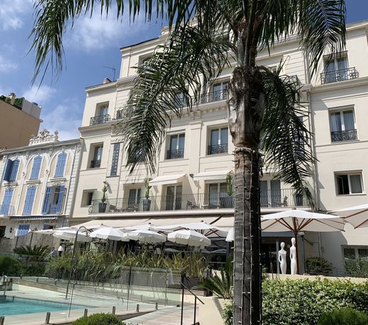 HÃ´tel Le Canberra