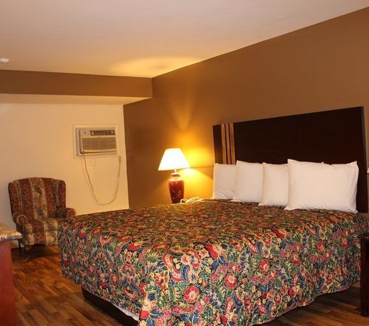 American Inn and Suites