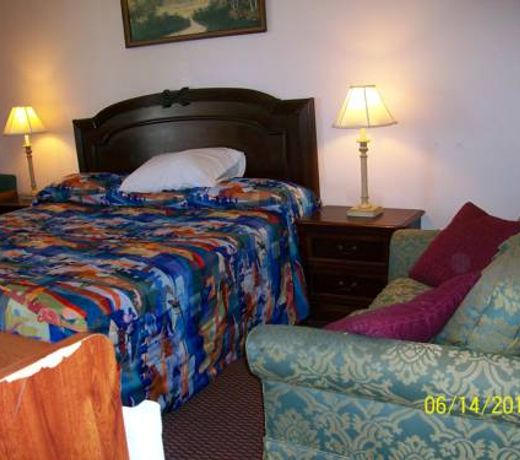 Gibson City Inn